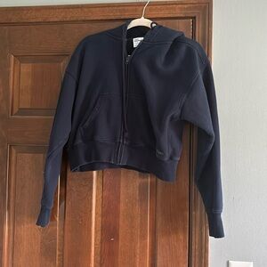 ARITZIA TNA sweatfleece cozy fleece boyfriend fit